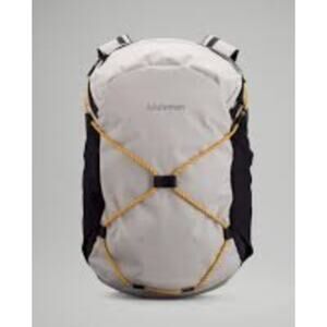 Ripstop Paracord 20L LULULEMON BACKPACK